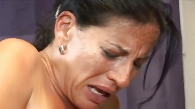 Mutter geht ab wie Sau